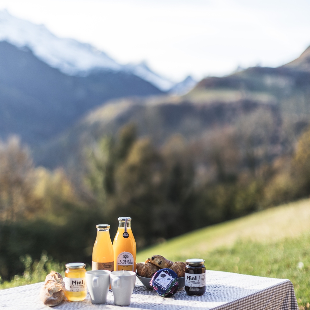 petit-dejeuner-en-terrasse